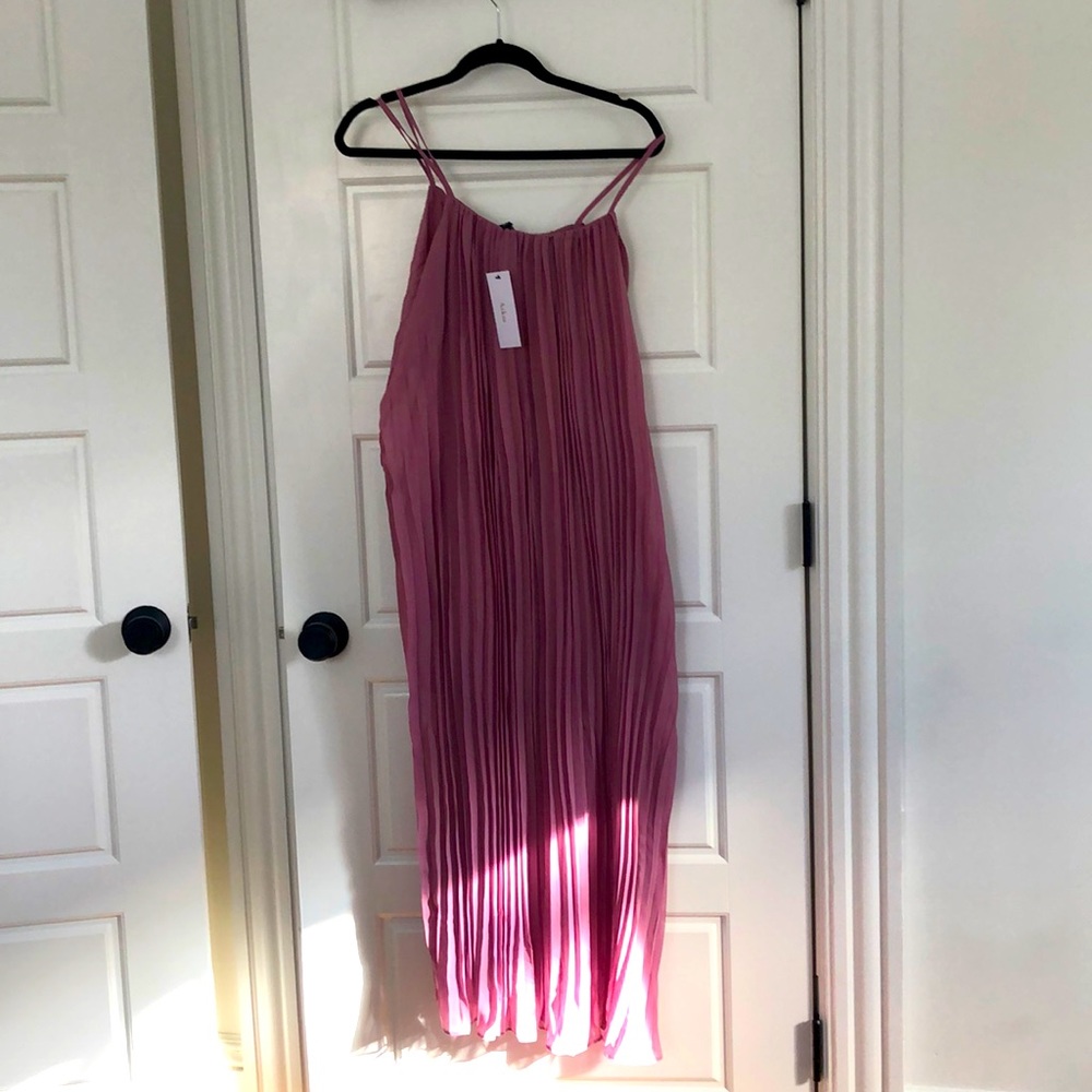 Aakaa maxi dress
